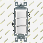 INTERRUPTOR TRIPLE BLANCO LEVINTON